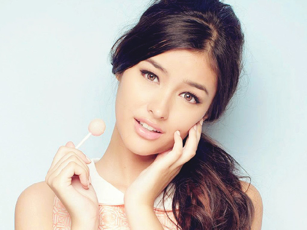 Liza Soberano